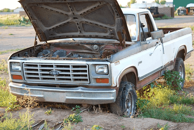 Junk Cars Forest Park