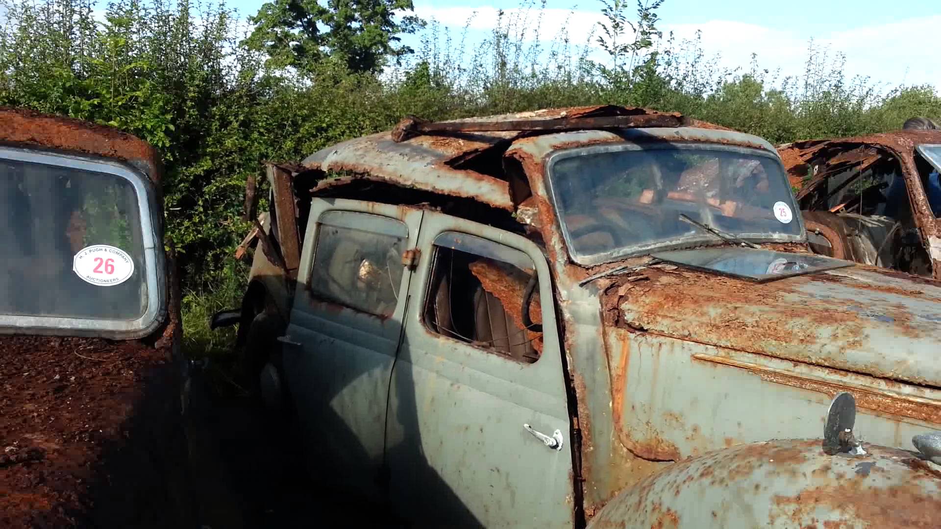 Junk Cars Mountain Park